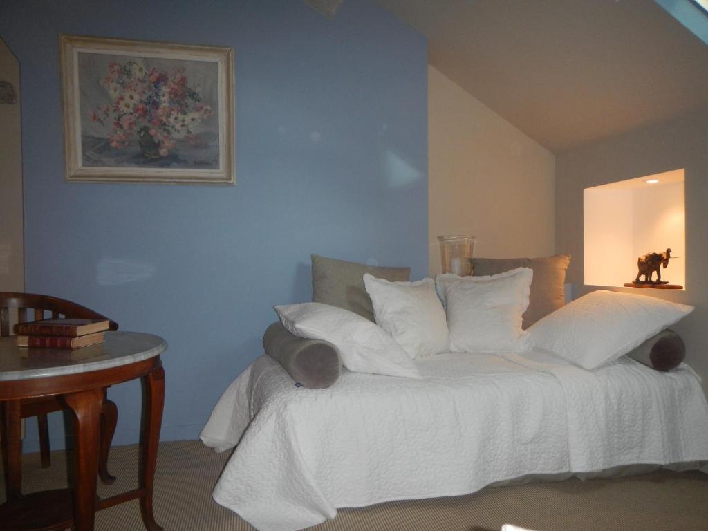 カストル Domaine Le Castelet Bed & Breakfast エクステリア 写真