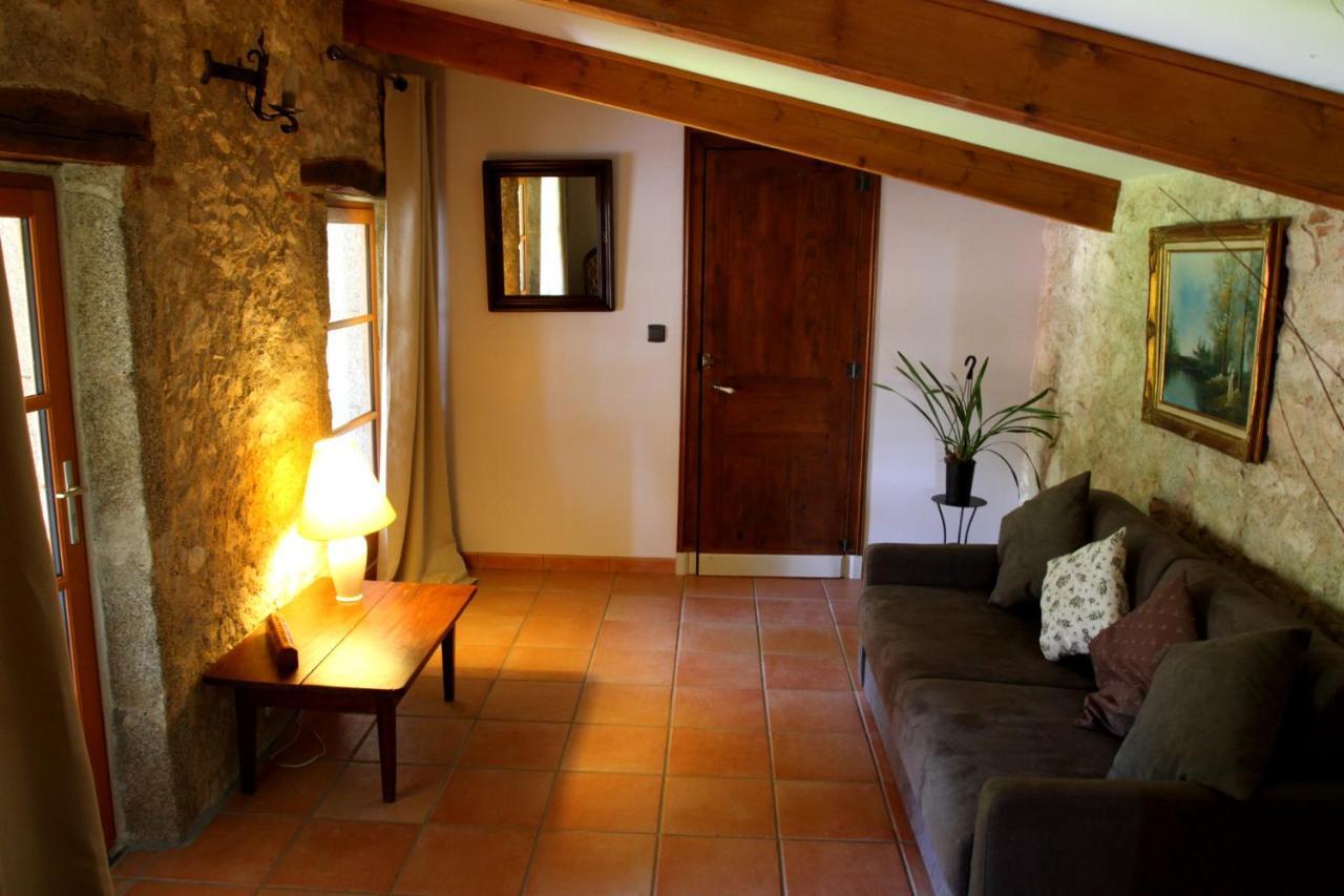 カストル Domaine Le Castelet Bed & Breakfast エクステリア 写真