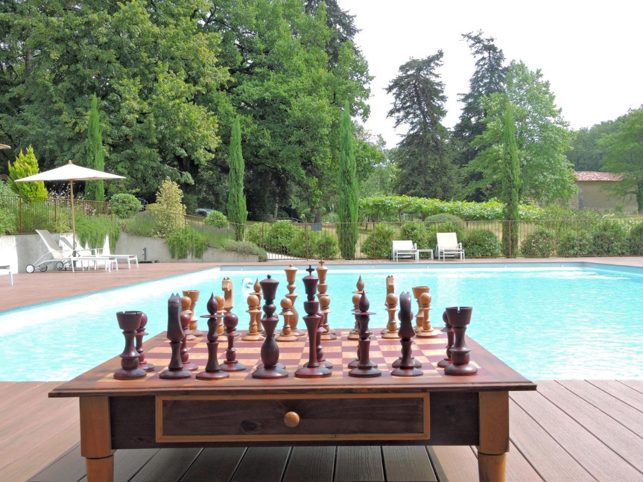 カストル Domaine Le Castelet Bed & Breakfast エクステリア 写真